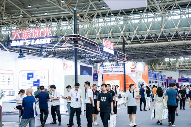 引领未来工业变革的盛会——2025武汉智能工业自动化及机器人展览会